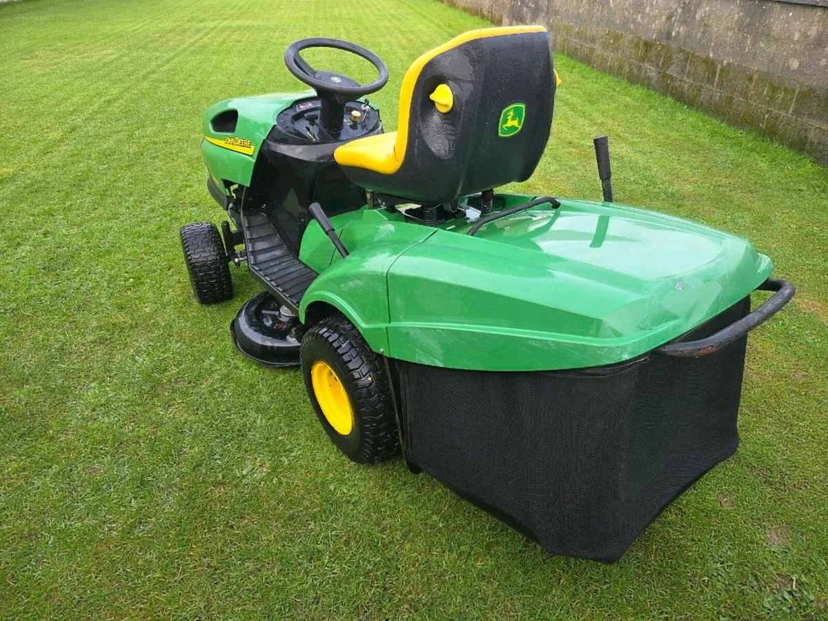 John deere lawnmower for sale - Image 3