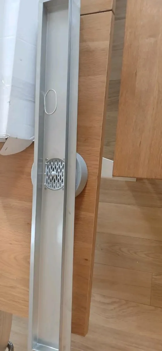Shower linear drain - Image 1