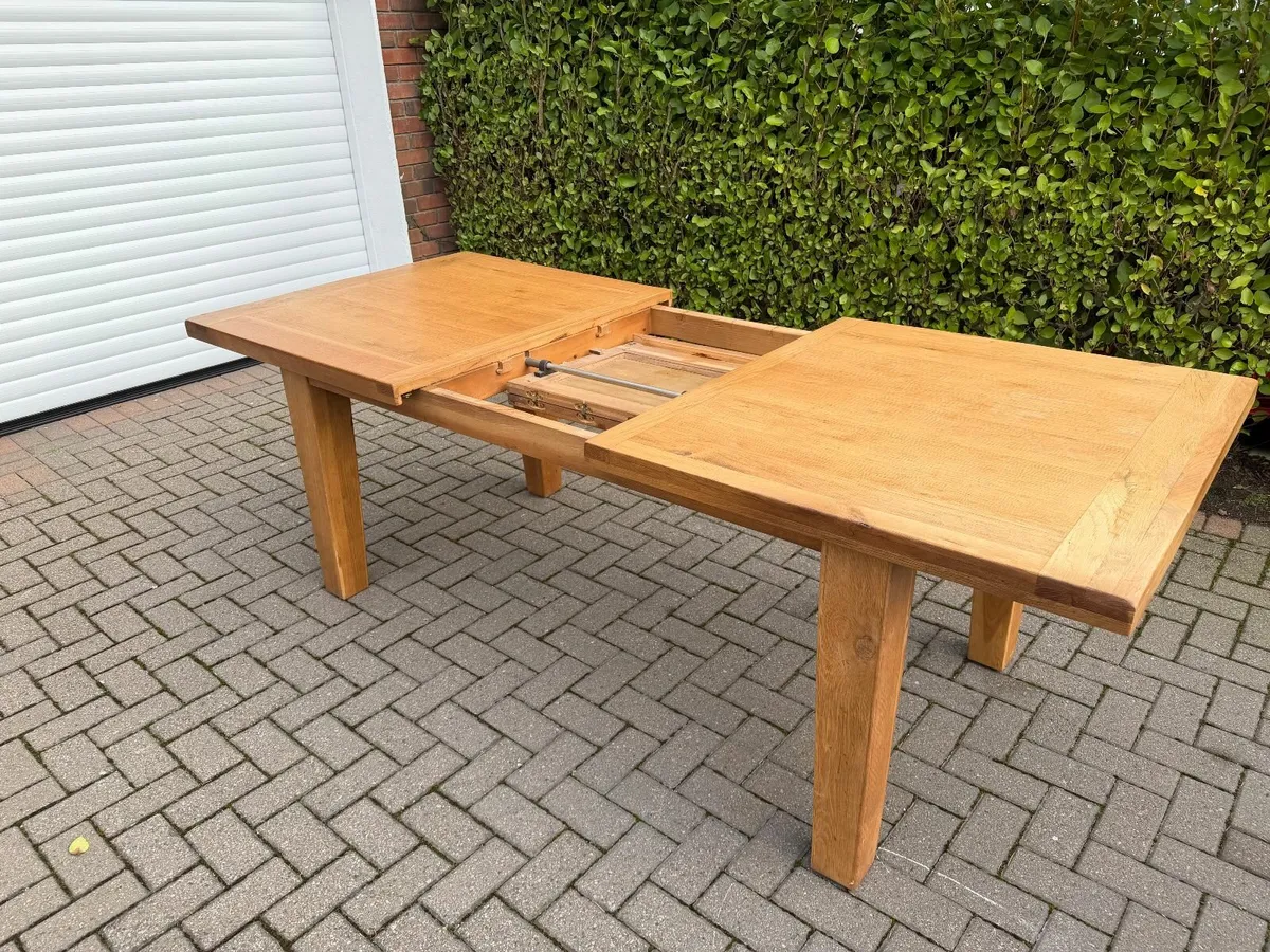 Extendable Dining Table - Image 4