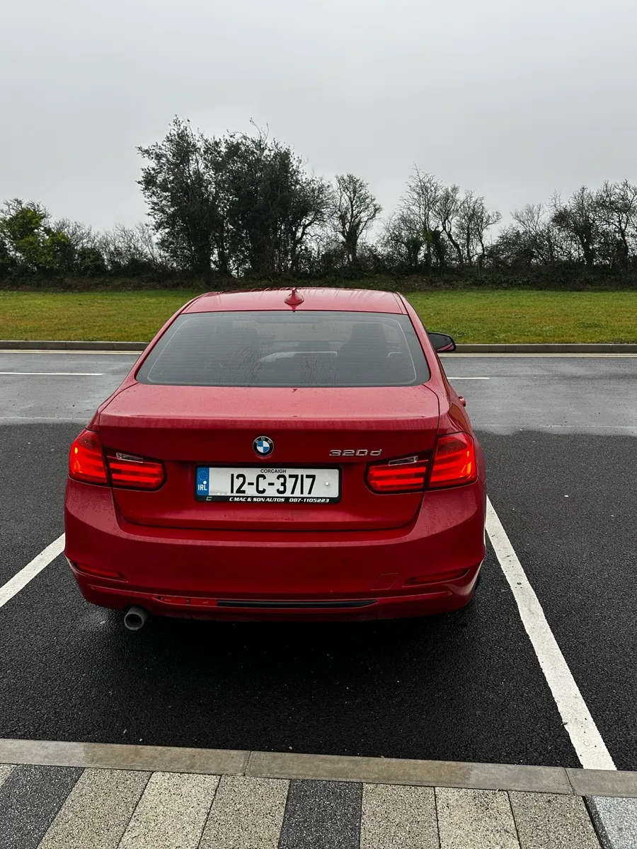 BMW 320D - Image 4