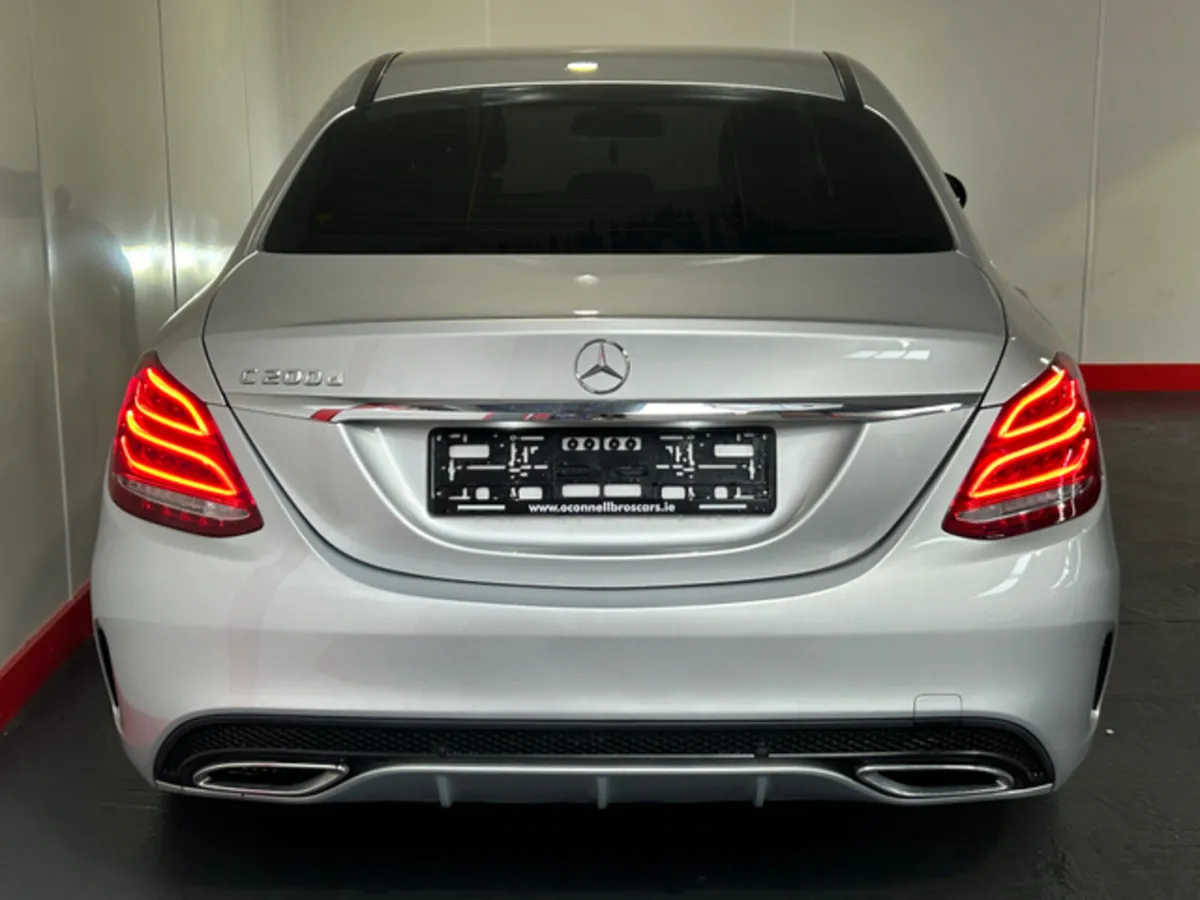 Mercedes-Benz C-Class 200 D AMG 4DR AUTO - Image 2