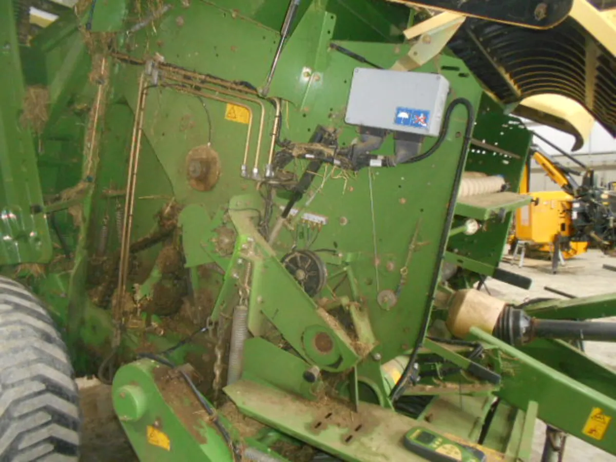KRONE COMPRIMA X-TREME F155 BALER, OUT OF SEASON - Image 3
