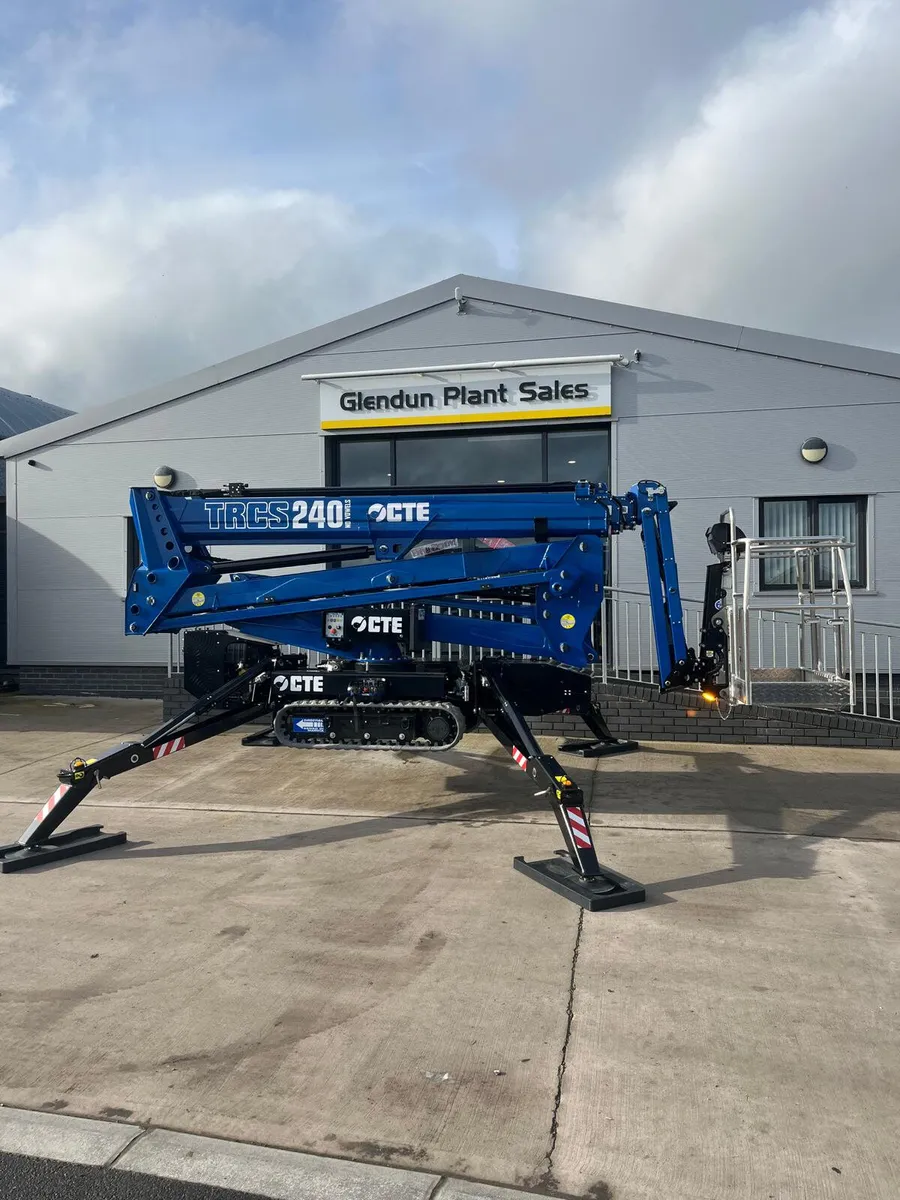CTE T240 -  24m tracked spider cherrypicker - Image 4
