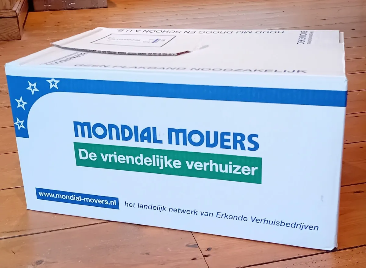 Ten sturdy cardboard book boxes Mondial Movers