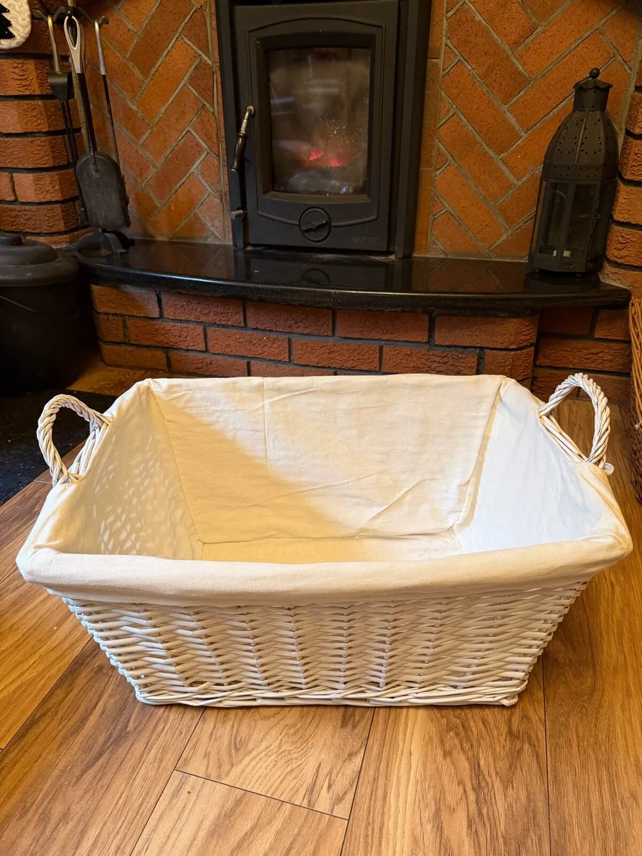 Wedding Accessories - Image 4