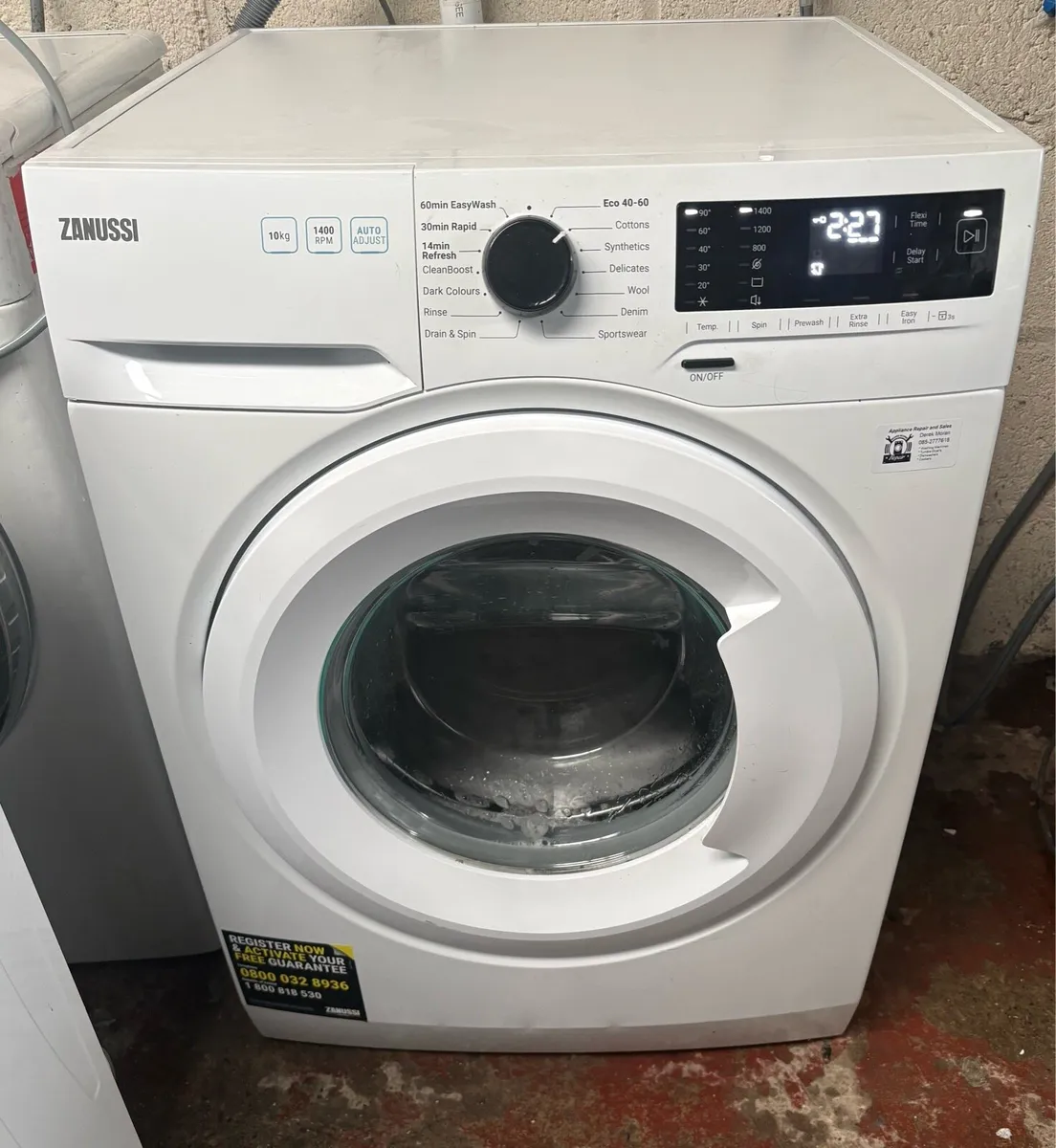 Zanussi Washing Machine - Large 10kg Drum