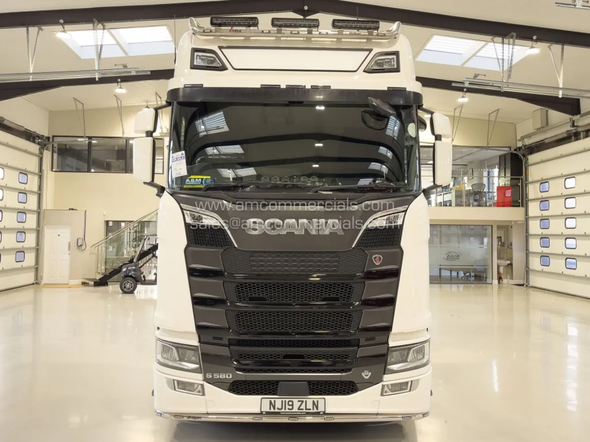 2019 SCANIA S580 6X2 MIDLIFT HIGH CAB V8 - Image 2