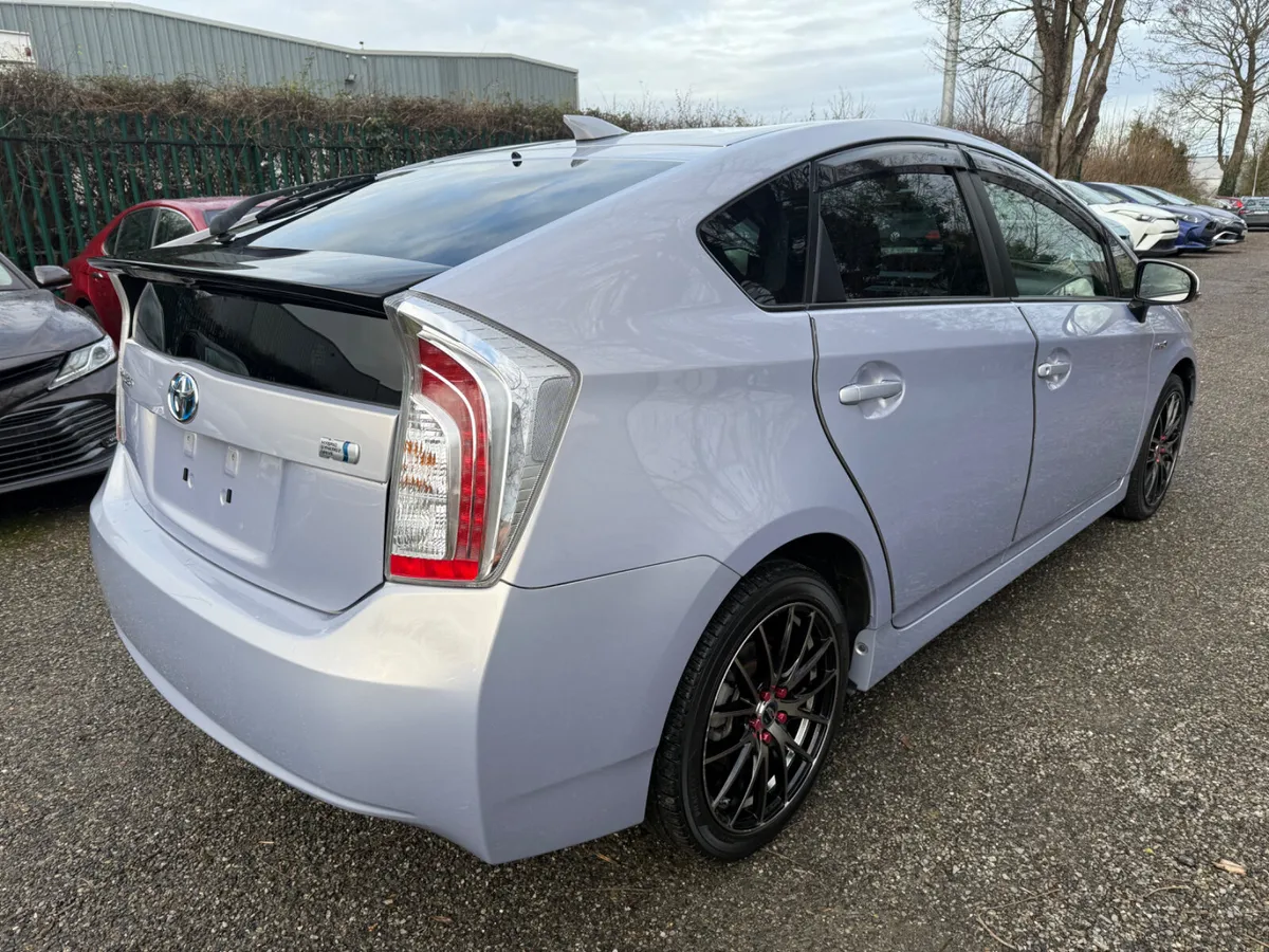 Toyota Prius 41.000km!!! cruise control!!! - Image 3