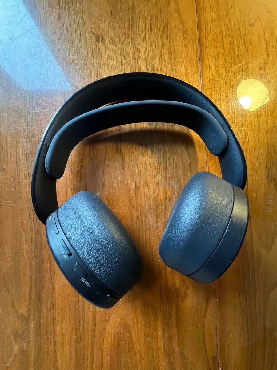 PS5 3D Pulse Headset - Image 2