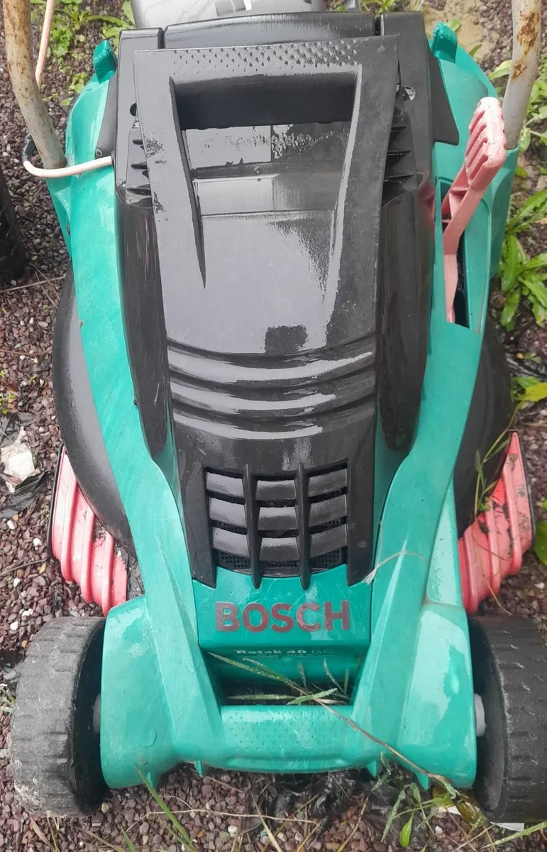 Lawn mower and satalite dish - Image 1