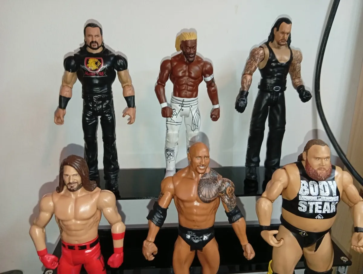 Collection of Basic Series Mattel WWE Wrestlers - Image 3