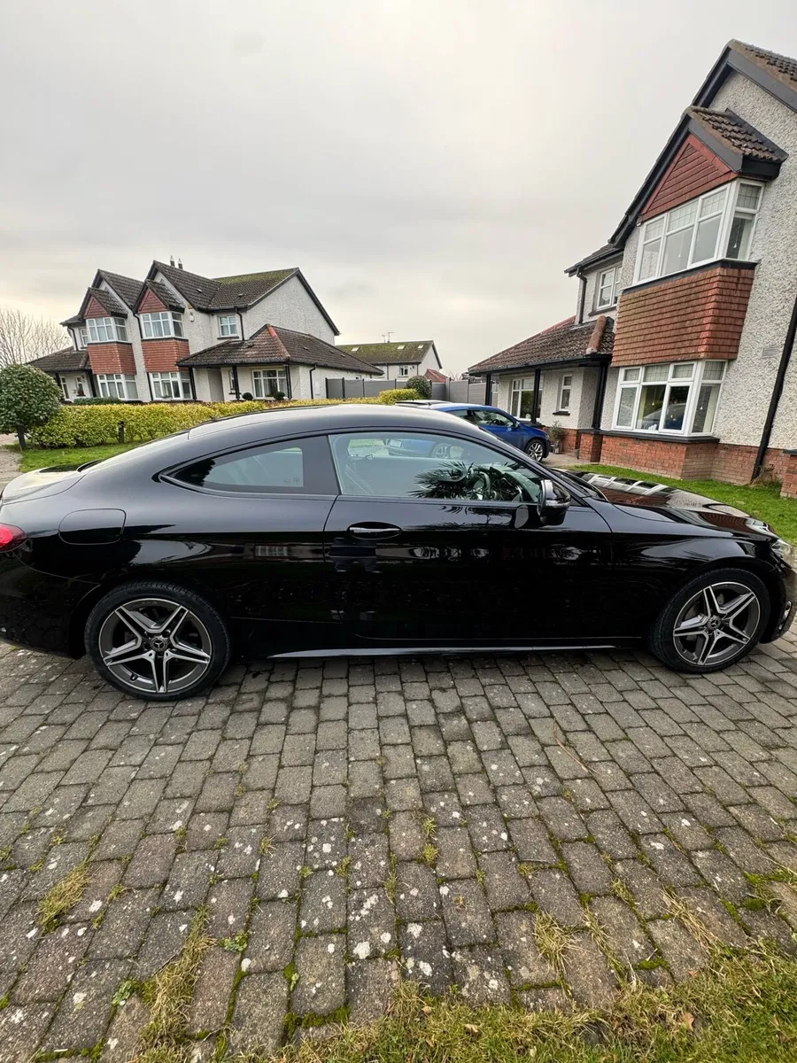 Mercedes C-Class Coupe 220D AMG Line Dechromed - Image 3