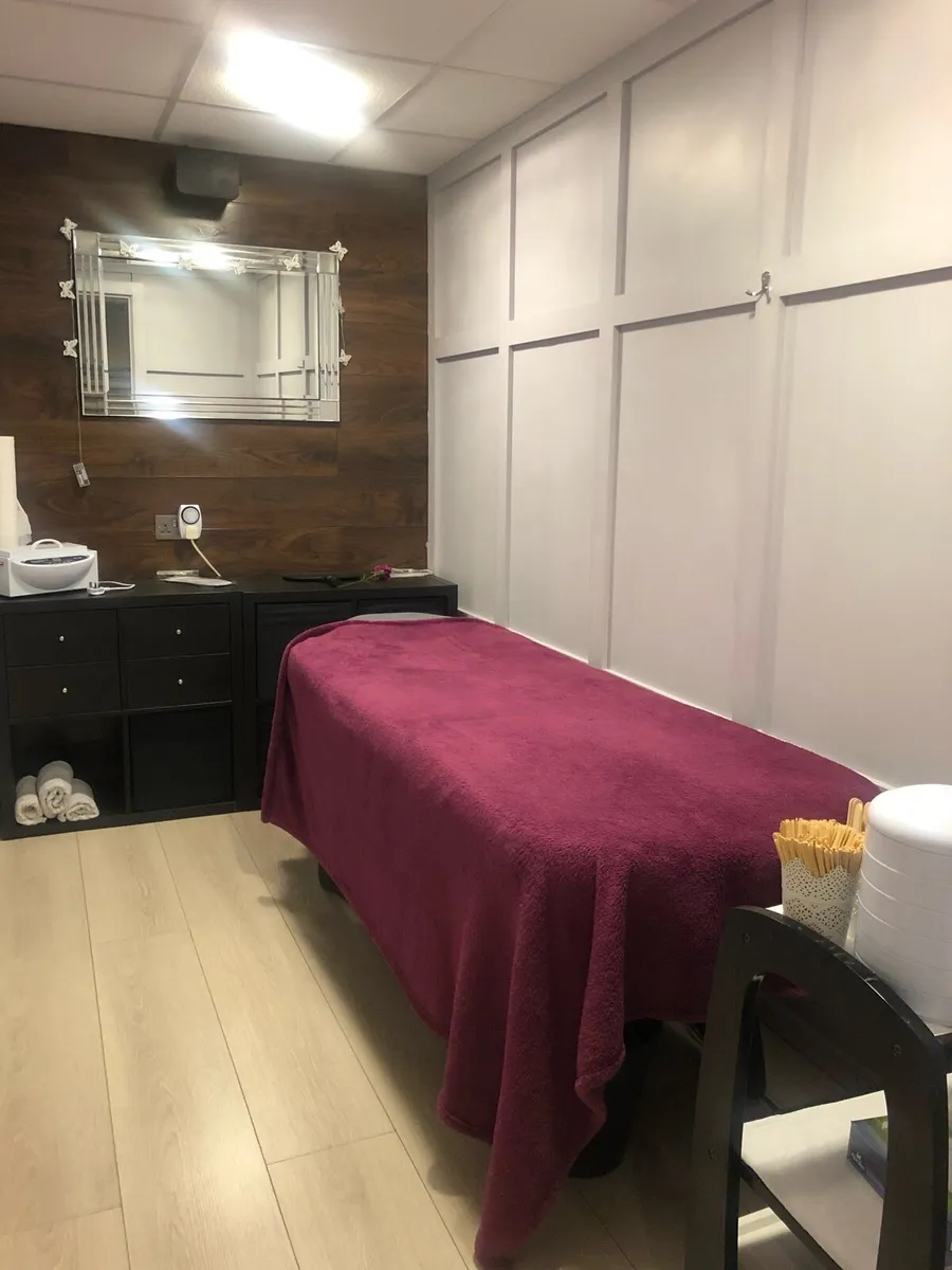 Beauty rooms - Image 2