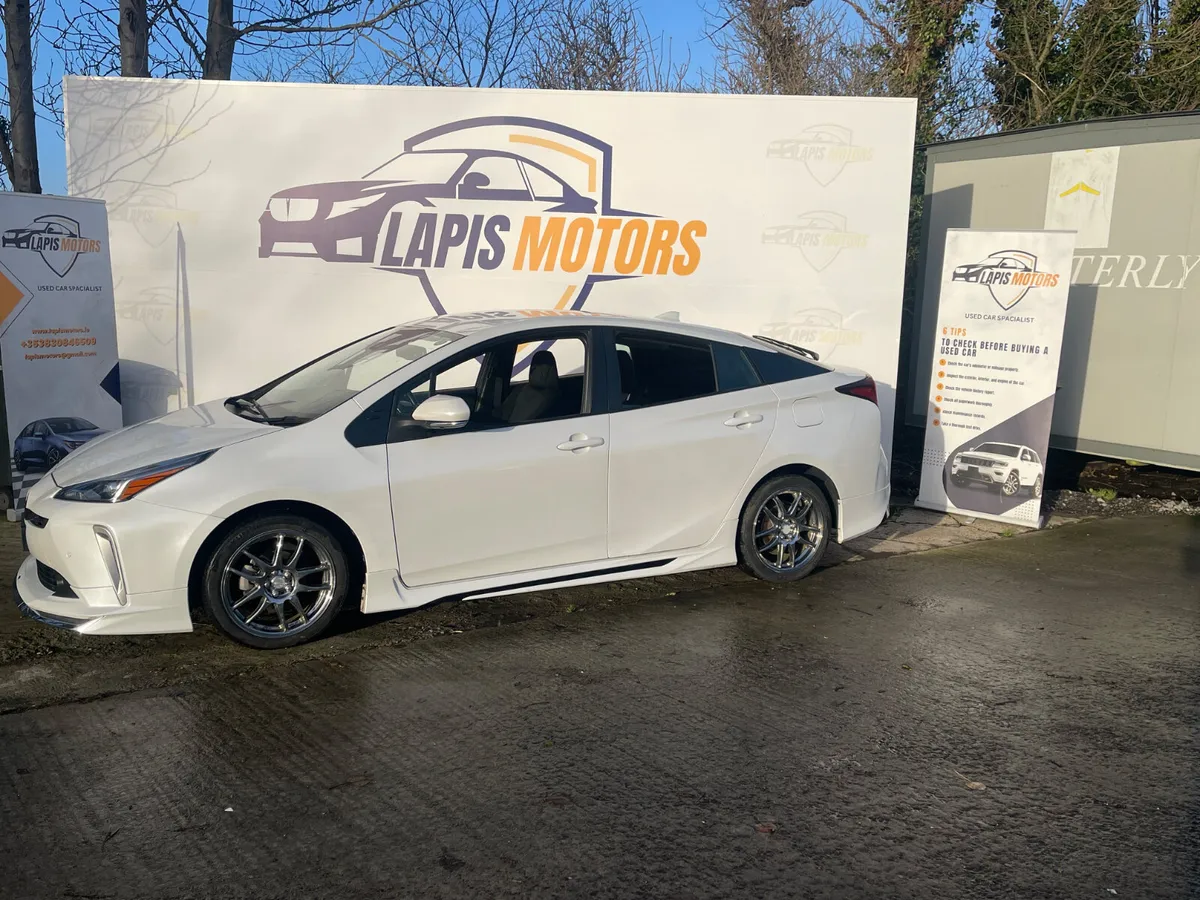 Toyota Prius 2022 very low miles - Image 2