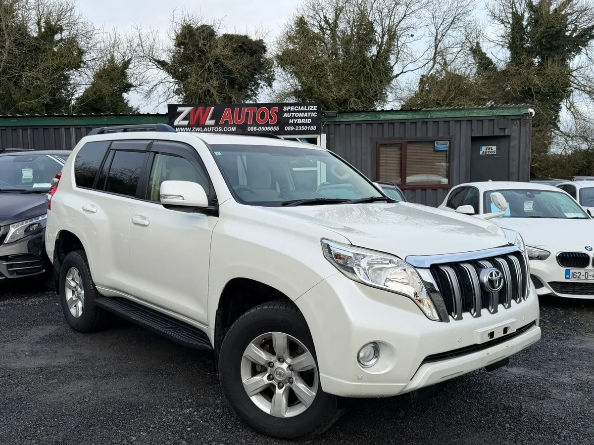 17 Toyota Land Cruiser 2.8 Diesel - Image 2