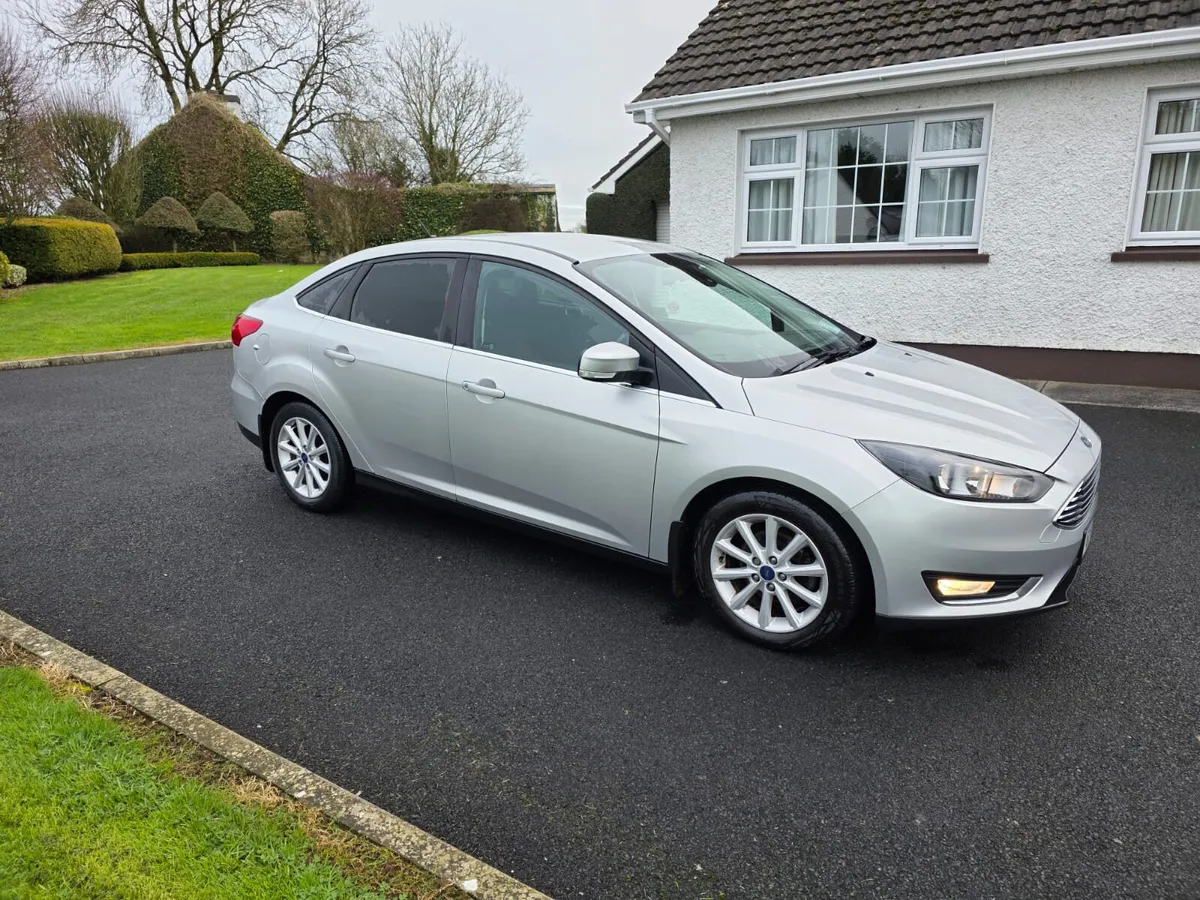 FORD FOCUS, DIESEL, LOW MILES - Image 4