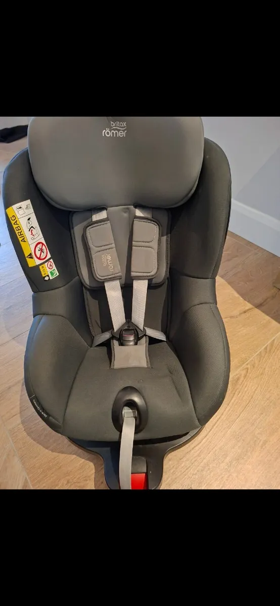Swivel car seat - Image 1