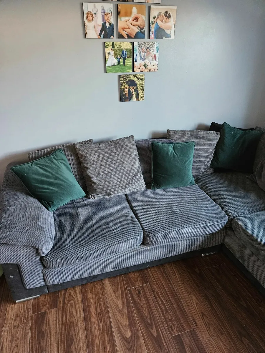 Sofa - Image 2