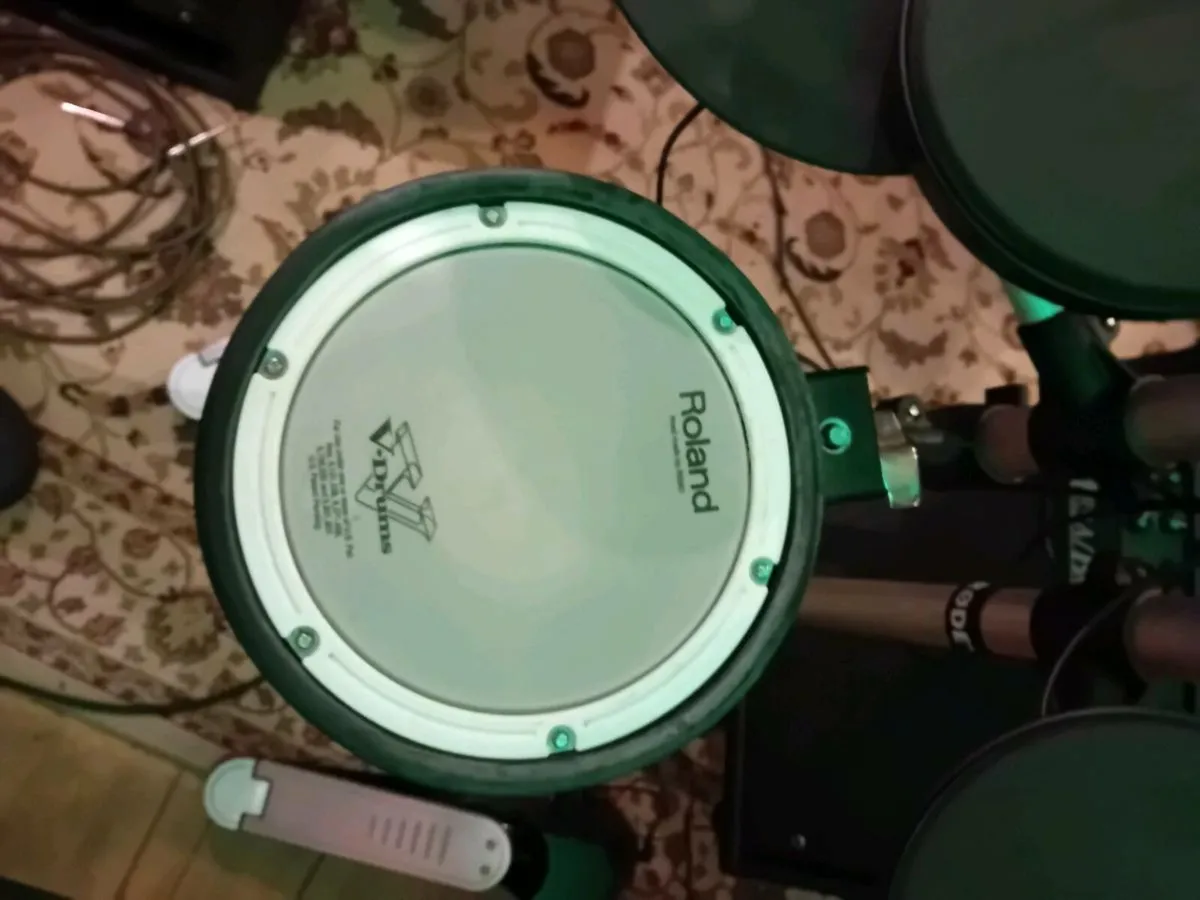 Roland HD-1 V-drums - Image 3