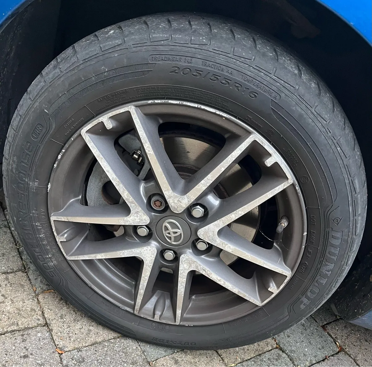 Toyota Auris VVTI 2015 hybrid petrol - Image 4