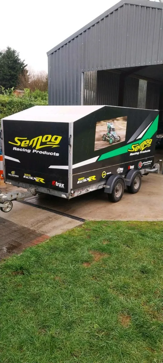 Brian James enclosed transporter - Image 1