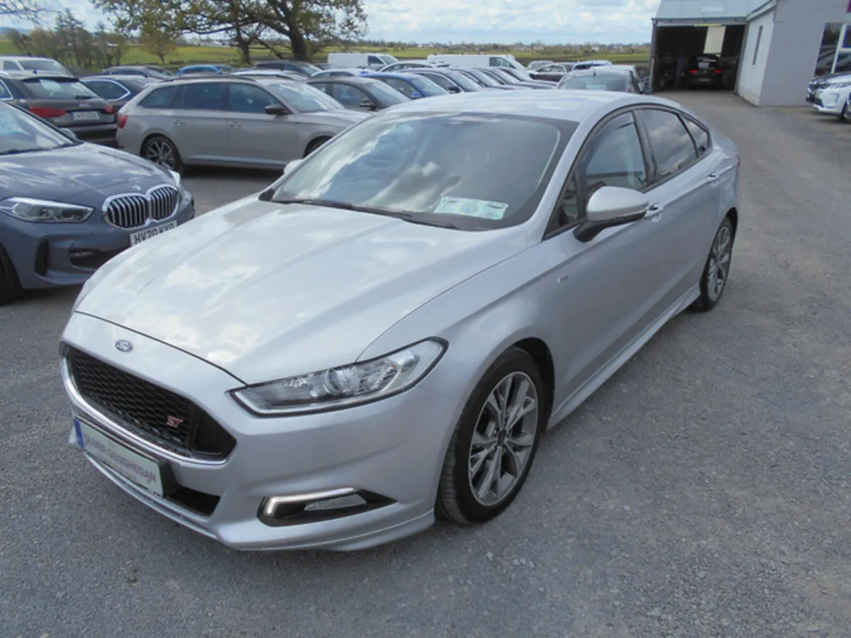 Ford Mondeo ST-LINE 2.0 TDCI 150 BHP - Image 4