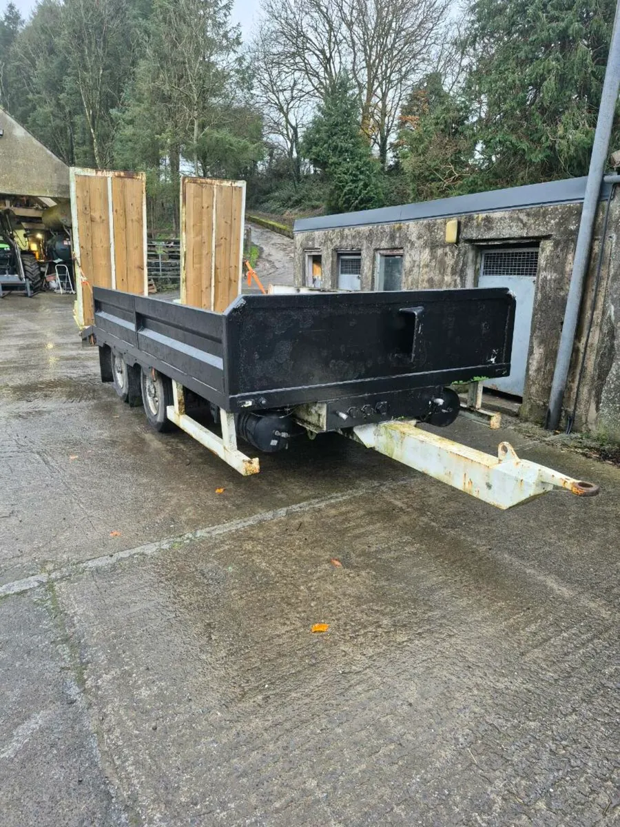 Chieftain 8T midi lowloader - Image 2