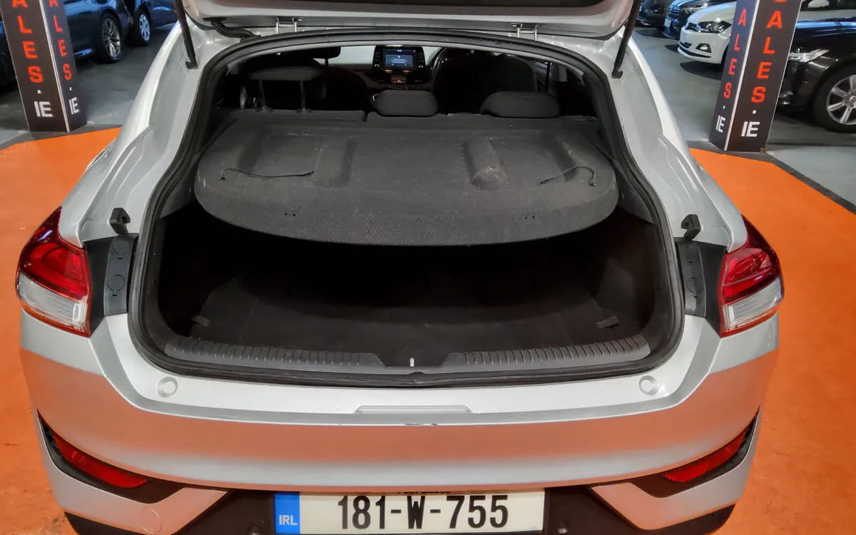 Hyundai i30 2018 - Image 3