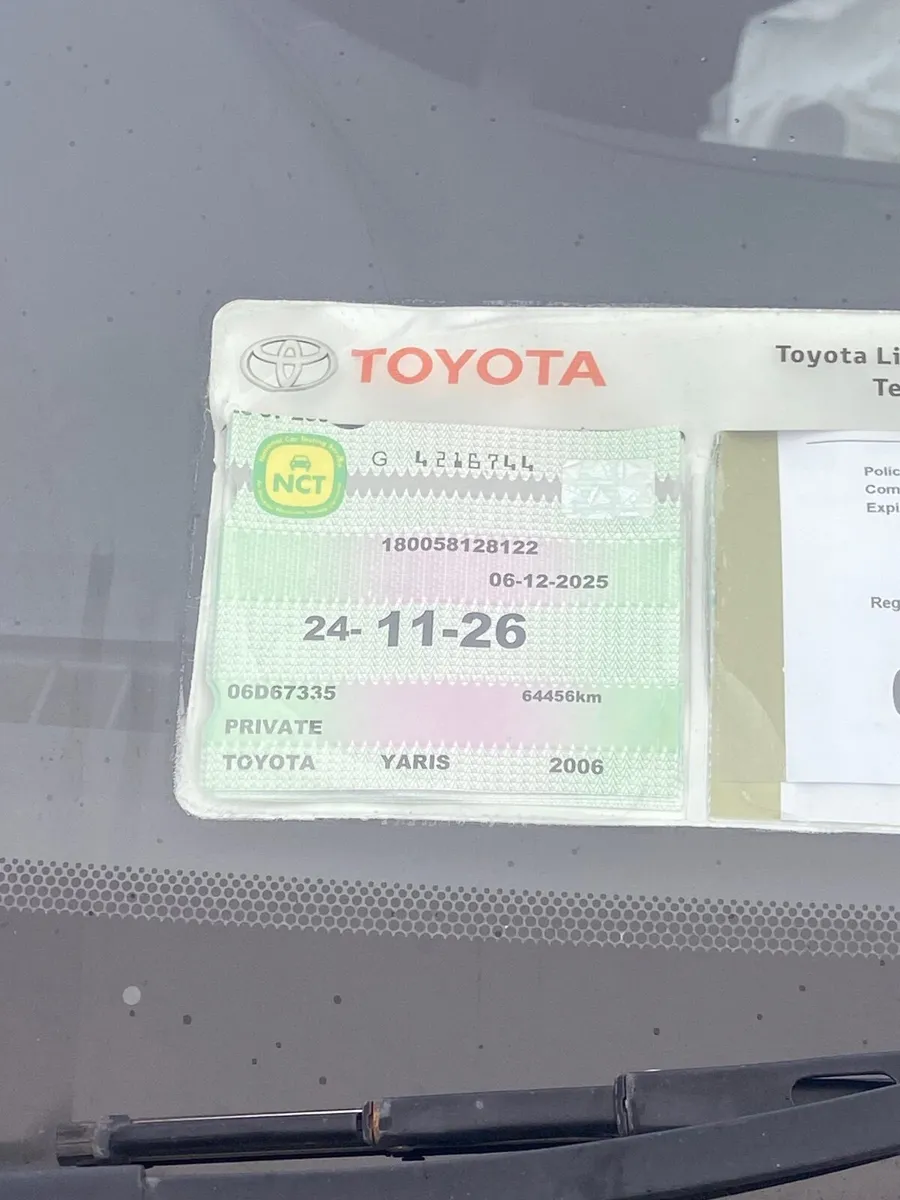 Toyota Yaris 2006 - Image 3