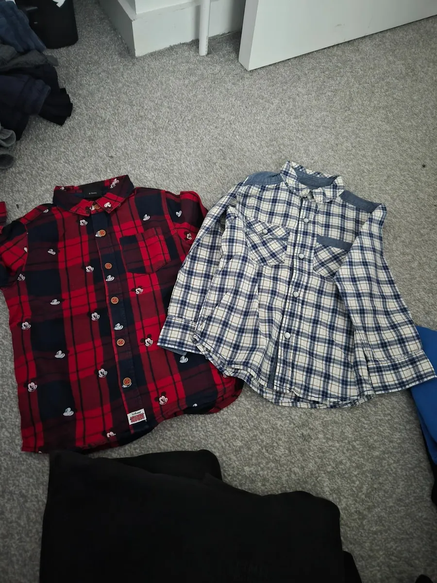 clothes 3-4 years - Image 2