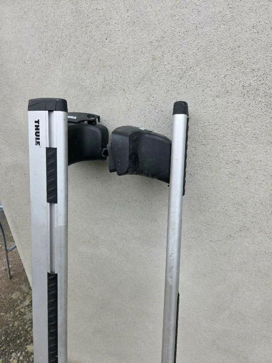 Thule roof rack - Image 1