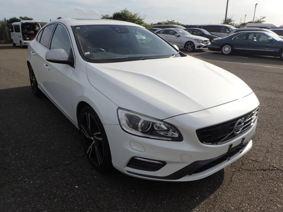 Volvo S60 2.0 D4 R DESIGN PLUS DIESEL AUTOMATIC // - Image 3