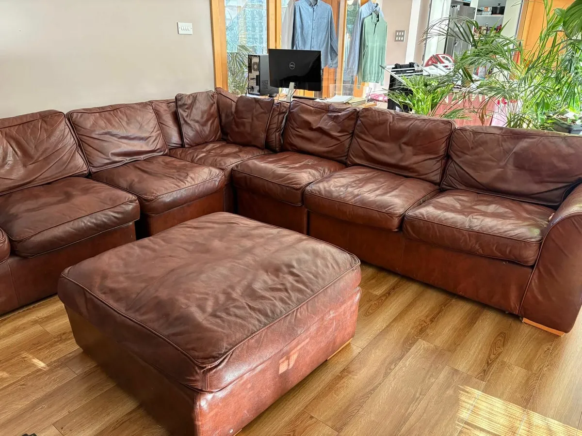 Beautiful L- Shape Leather couch - Image 2