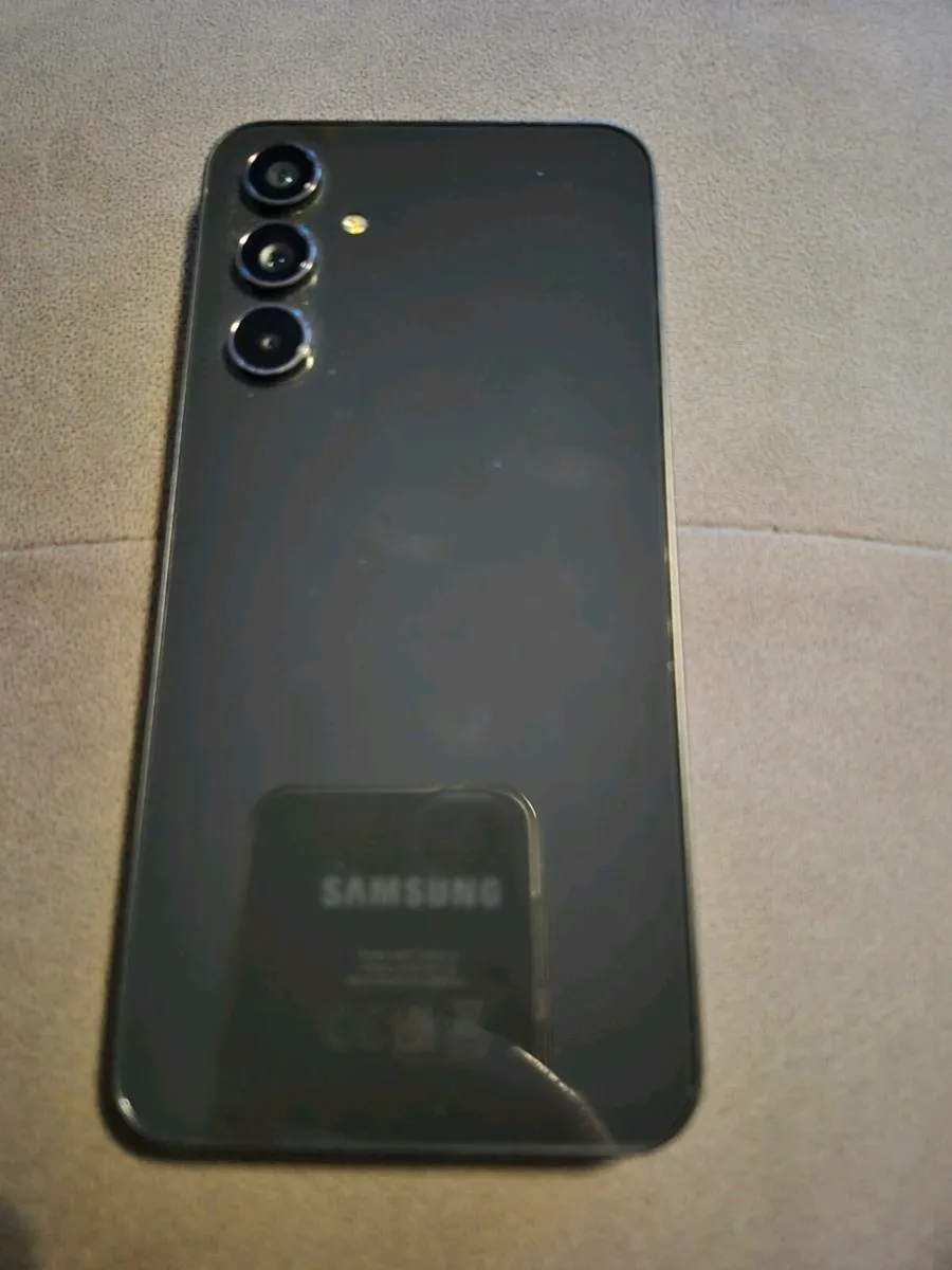 Samsung Galaxy A25 5g - Image 3