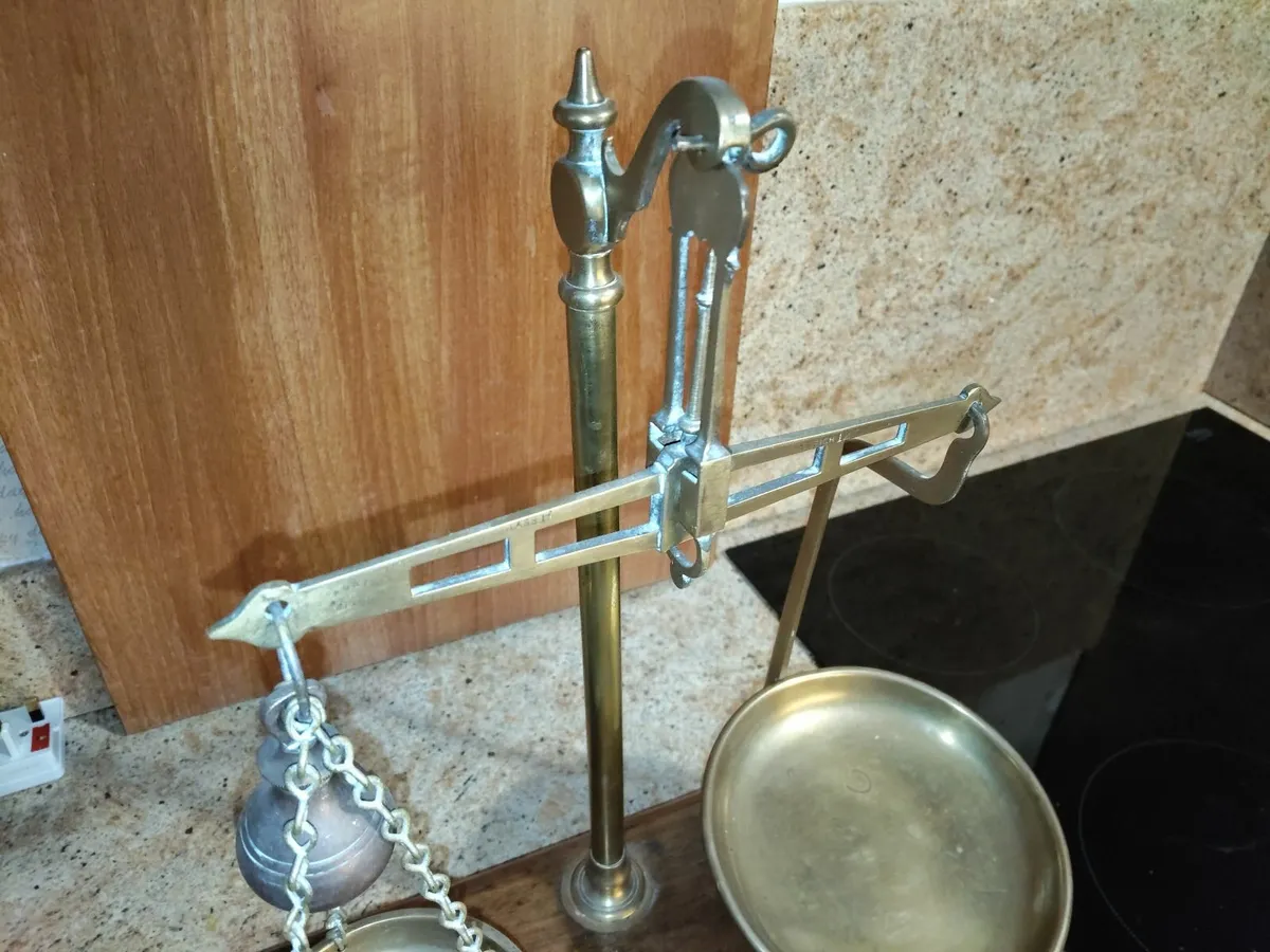 Antique Brass Beam weighing scales - Image 2