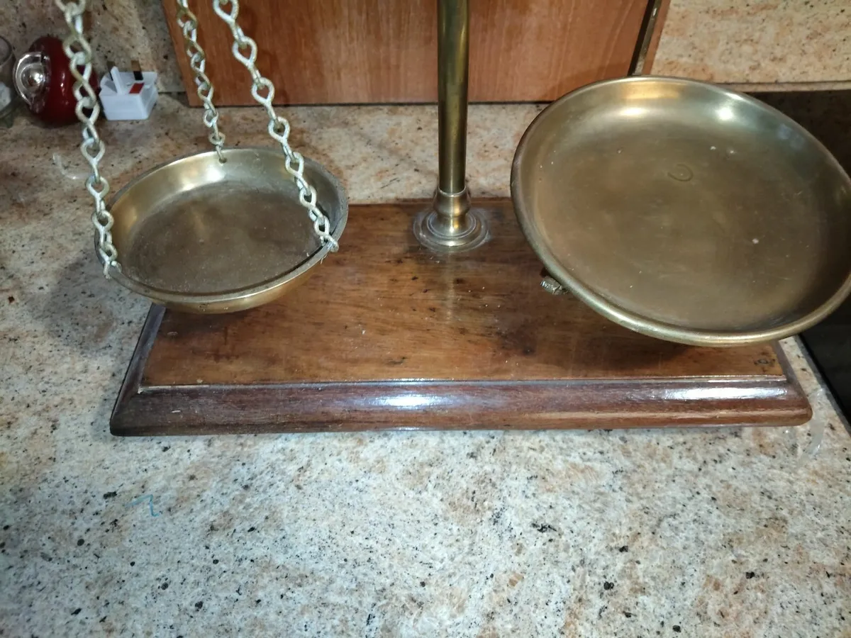 Antique Brass Beam weighing scales - Image 3