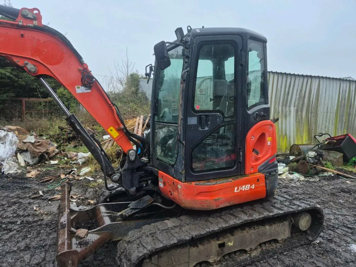 Kubota u48 - Image 1