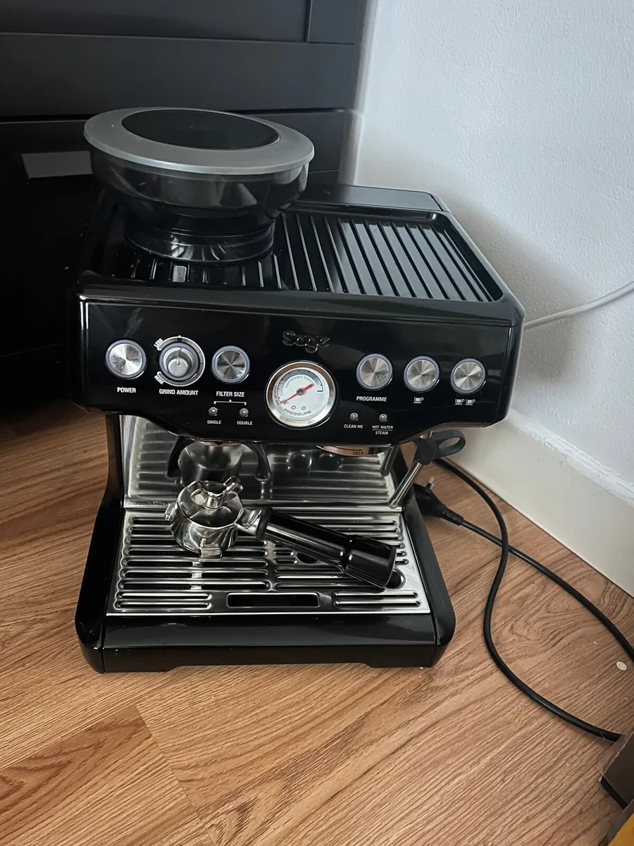 Sage Barista Express Espresso Machine - Image 3