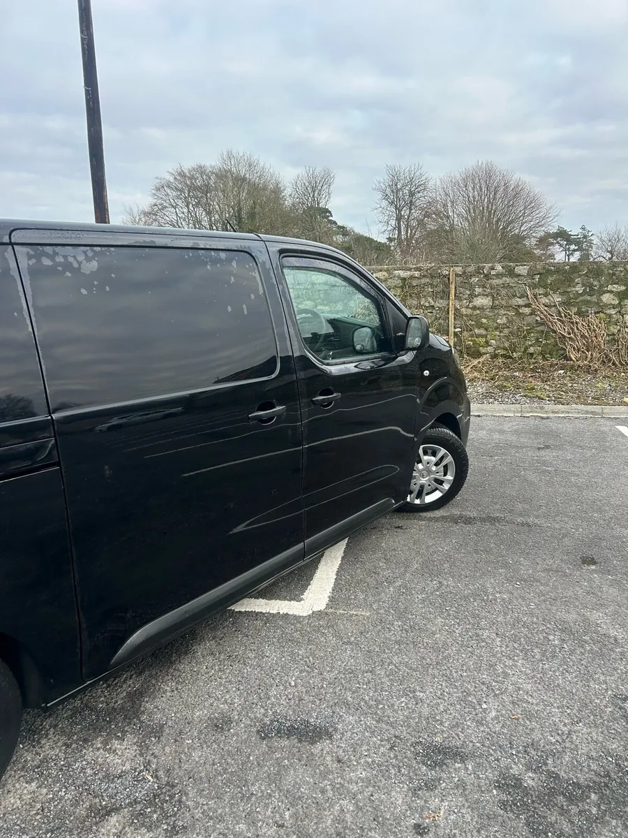 Citroen dispatch van - Image 2