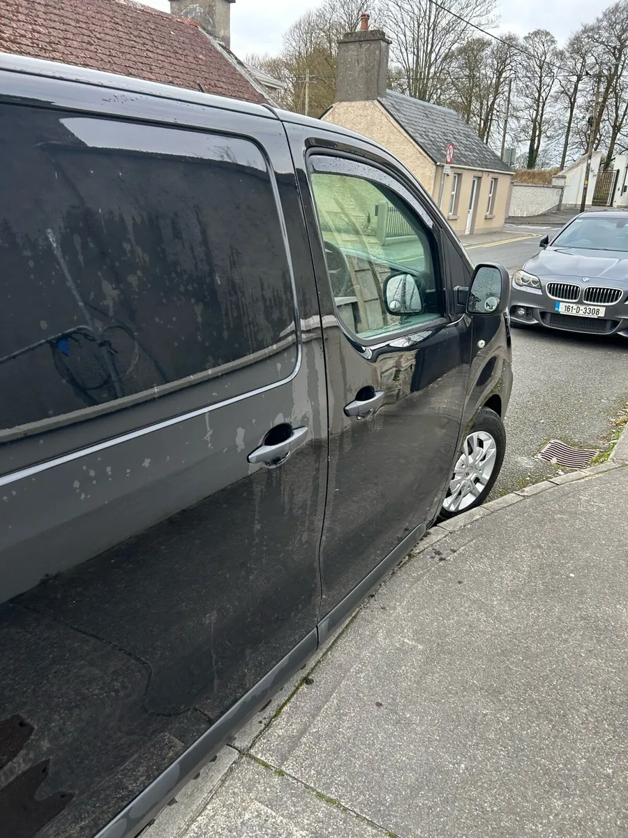 Citroen dispatch van - Image 4