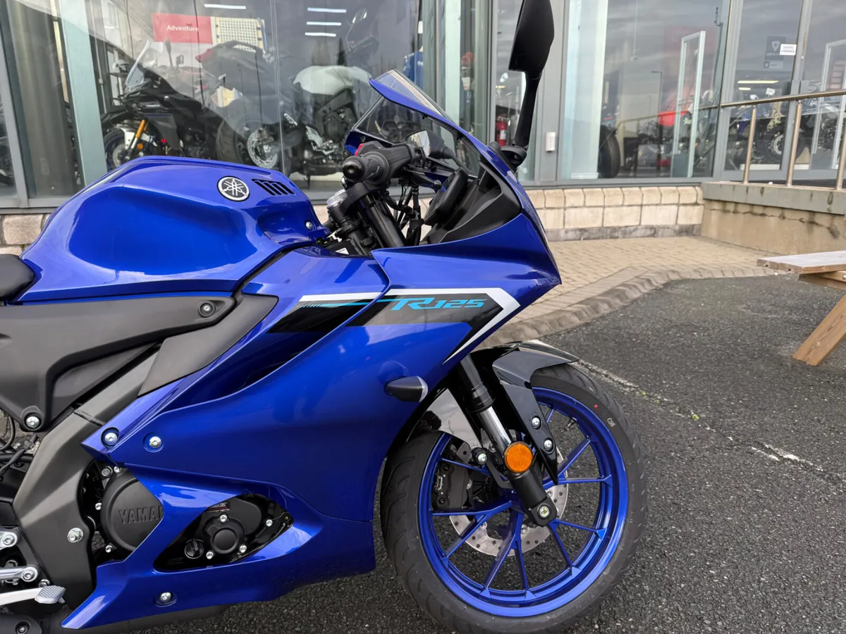 Brand New Yamaha YZF-R125 Special Offer - Image 2