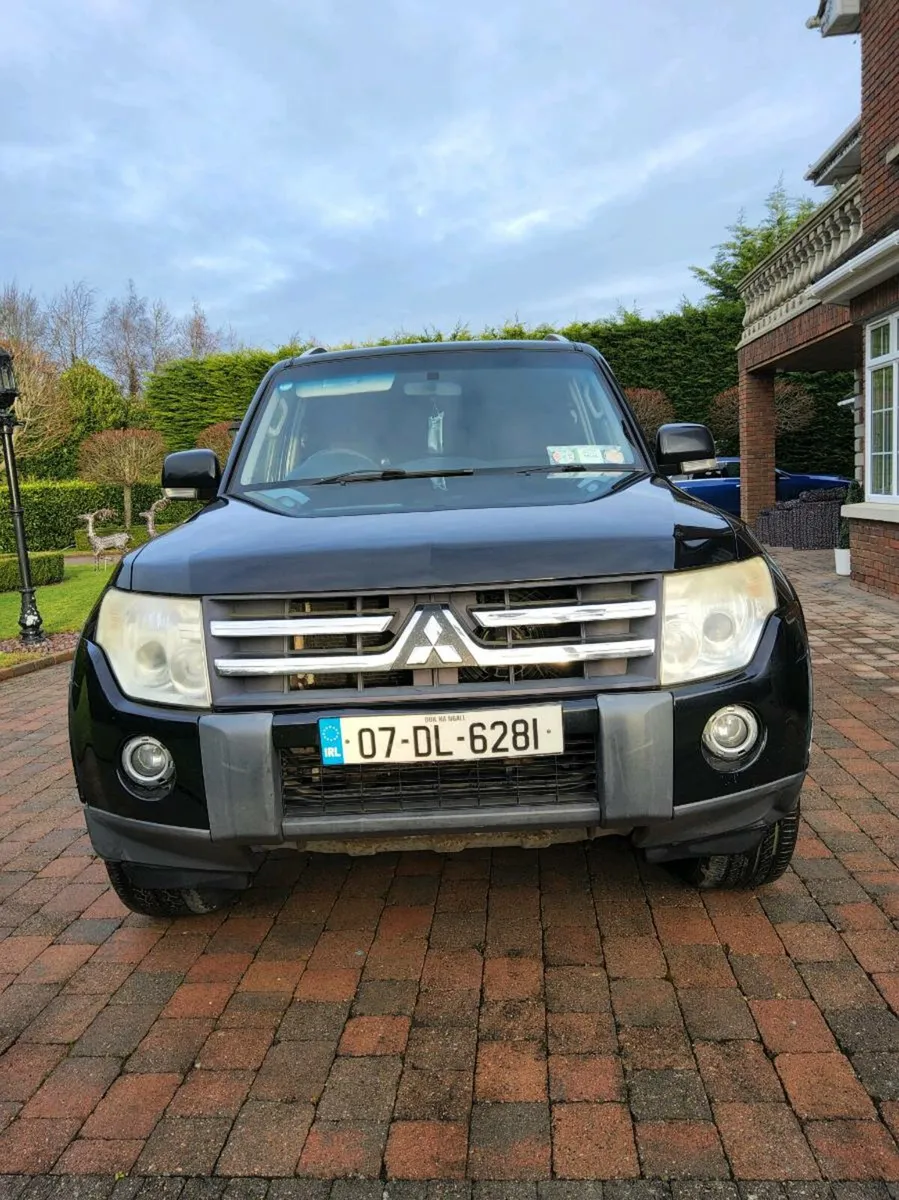 Mitsubishi Pajero Shogun 2007 - Image 2