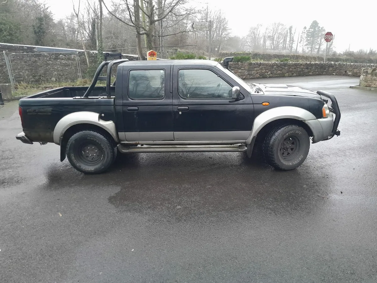 Nissan Navara - Image 2