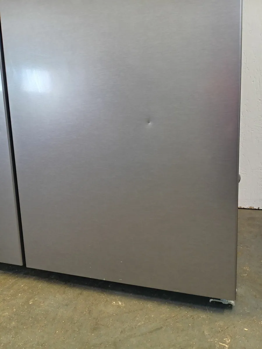 American Fridge Freezer EX-Display - Image 2