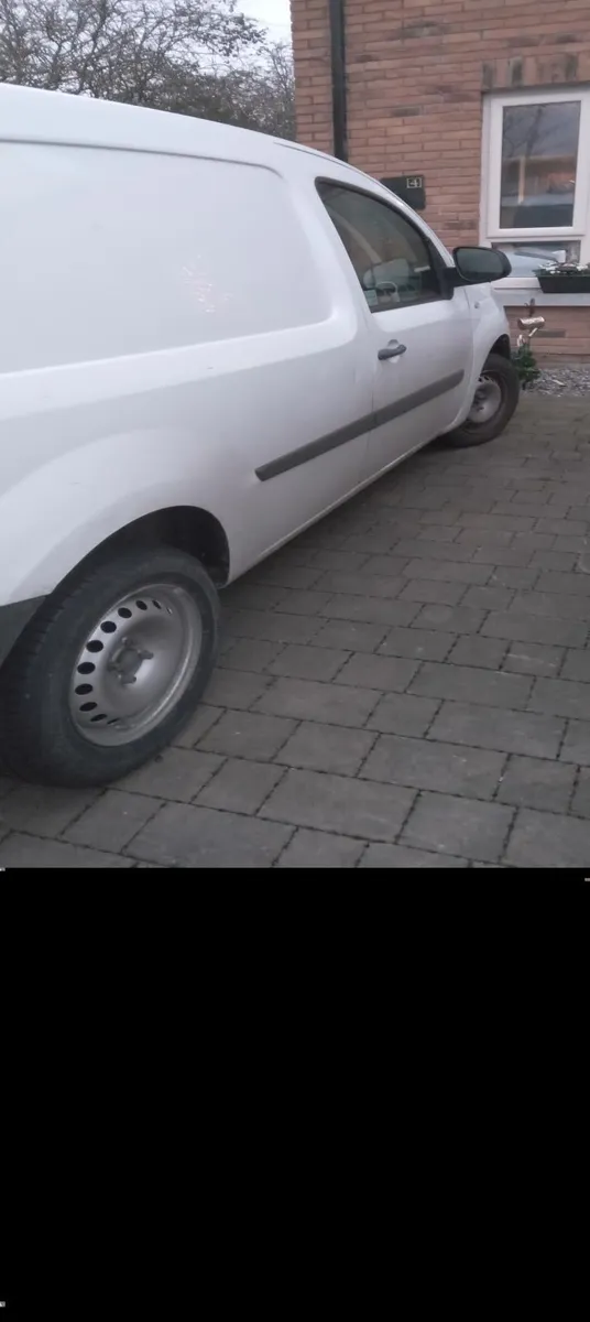 Renault Kangoo 2015 - Image 1