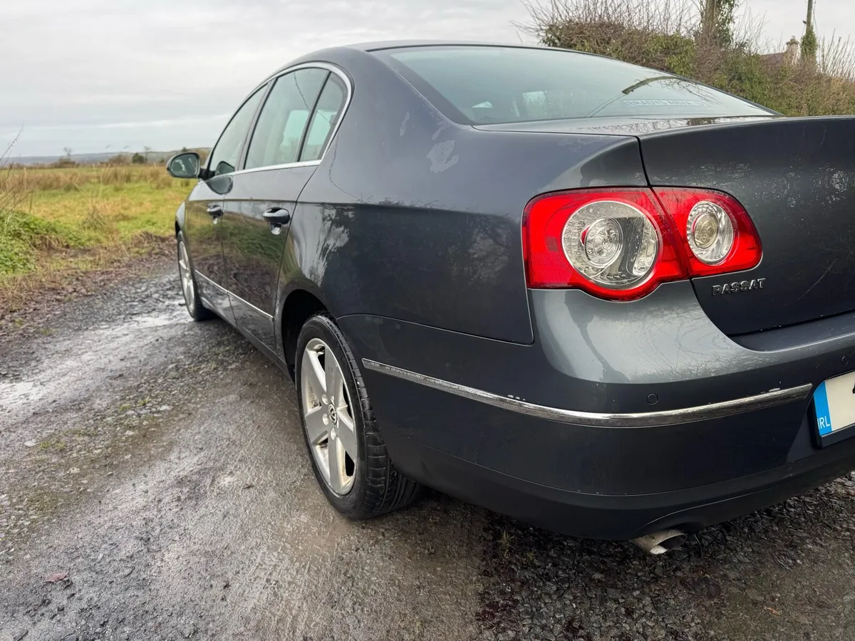 2010 Passat low mileage - Image 4