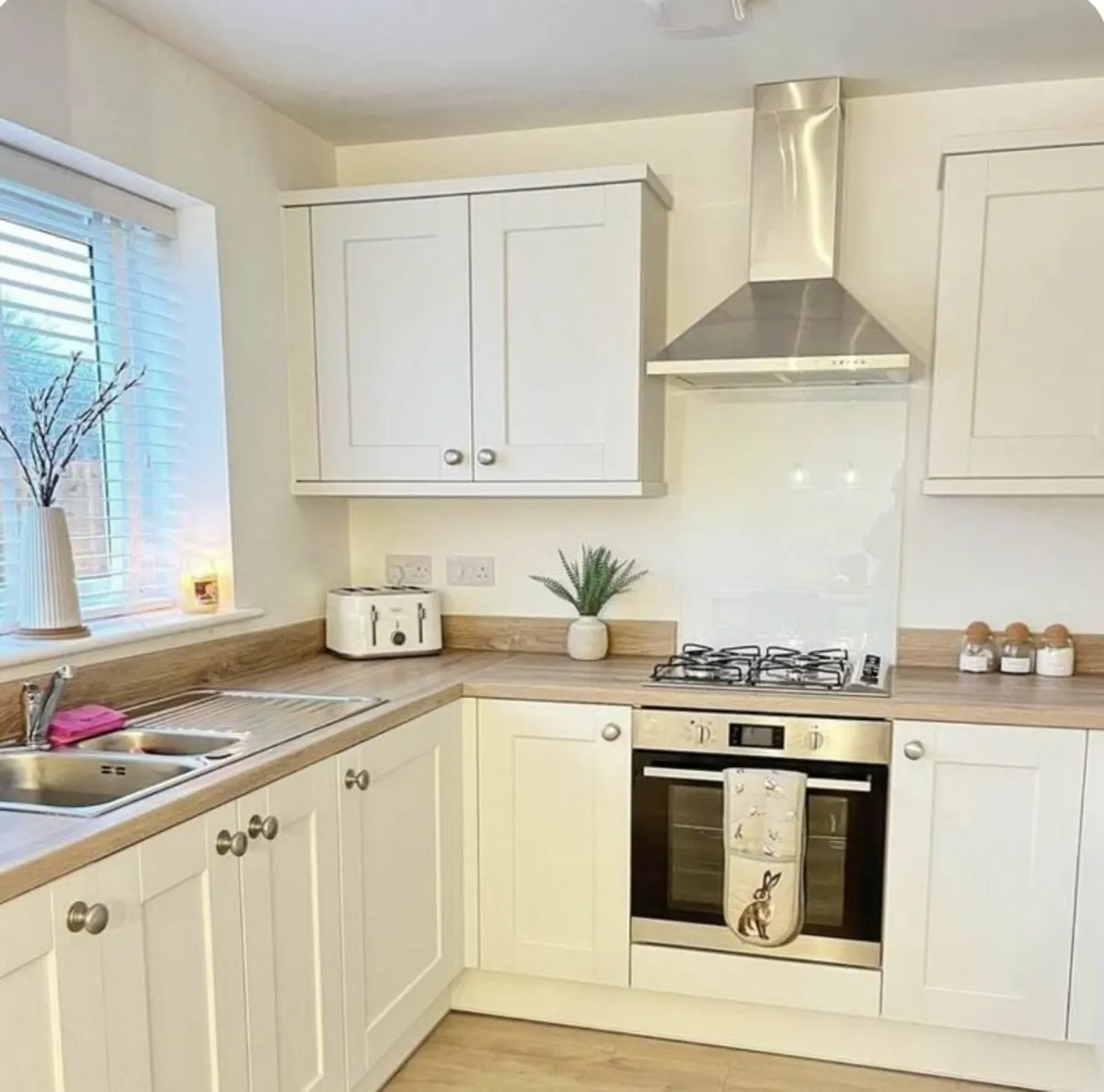 Shaker Kitchens - Image 1