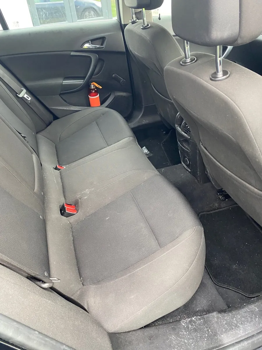 Vauxhall Insignia 2012 - Image 2