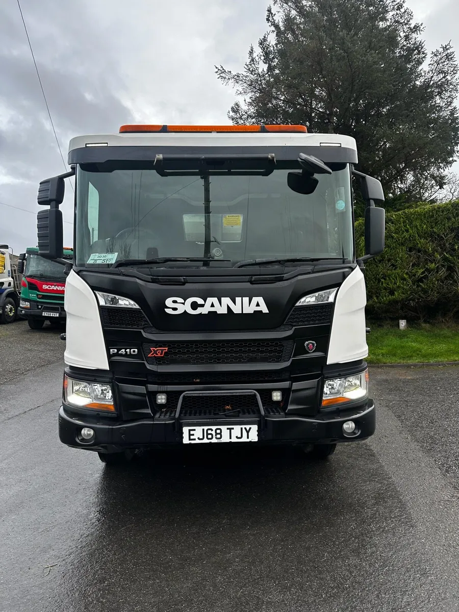 2019 Scania XT Tipper - Image 2