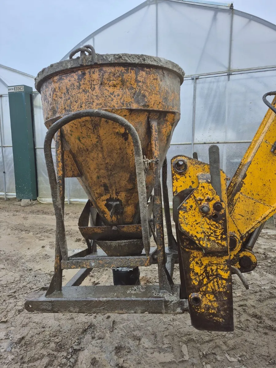 2nr Concrete Skips For Sale